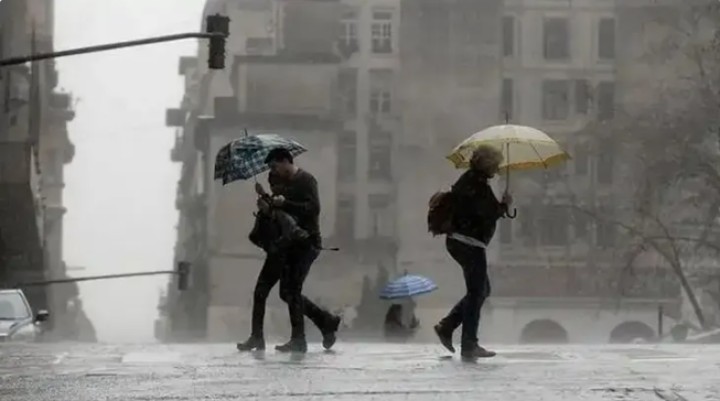 Alerta por tormentas en el AMBA