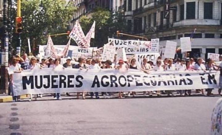 "Vi lo que está haciendo el patriarcado con Dolores Etchevere, espero que la justicia lo revea" Lucy de Cornelis