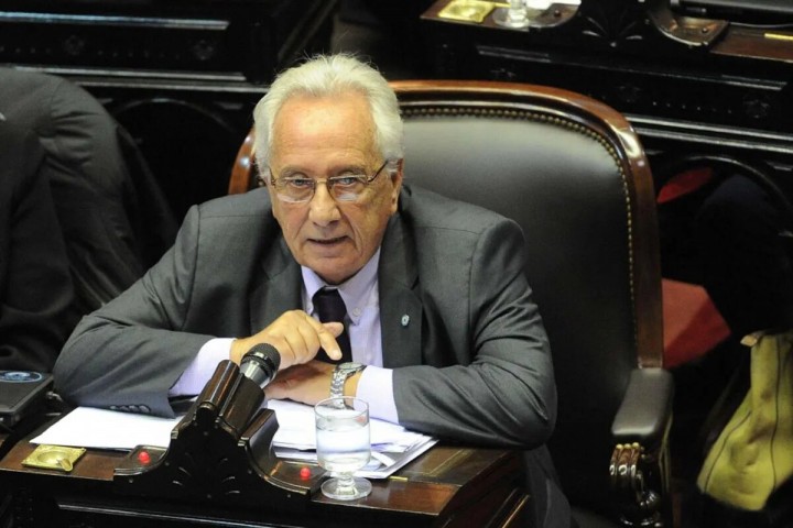 Héctor Recalde: “El poder judicial no tiene un buen concepto popular”