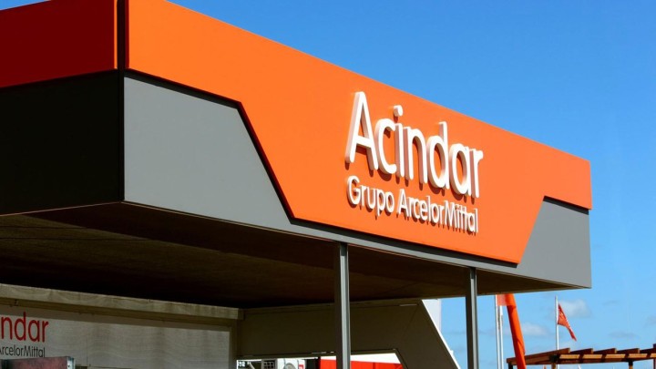 Crece el conflicto entre los trabajadores y la patronal de Acindar