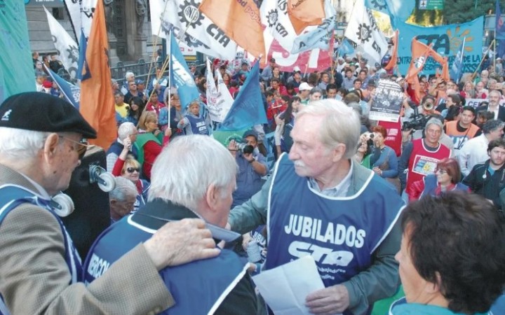 Marcos Wolman: "Hace 31 años que todos los miércoles nos manifestamos frente al Congreso"