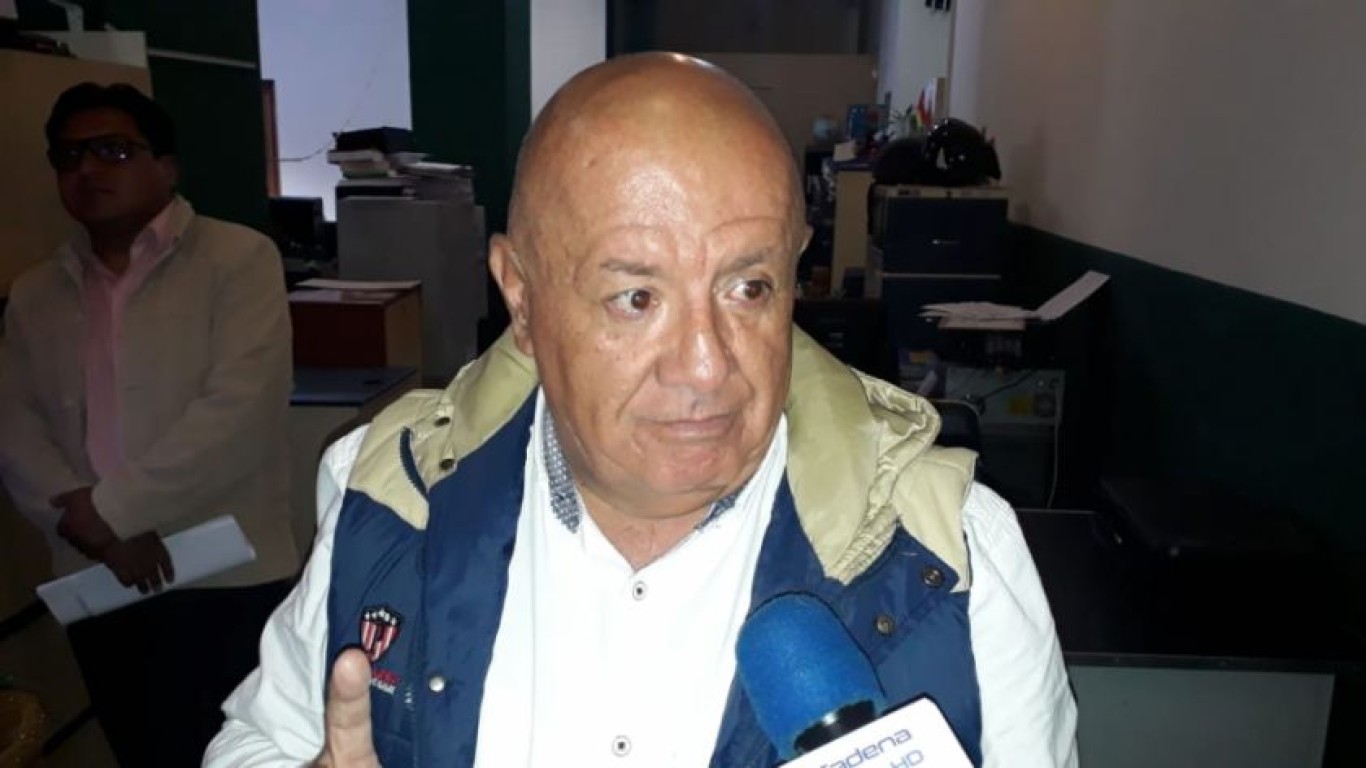 Fernando Morales: “Los militares no tienen la autoridad o potestad para hacer eso, hay un congreso”